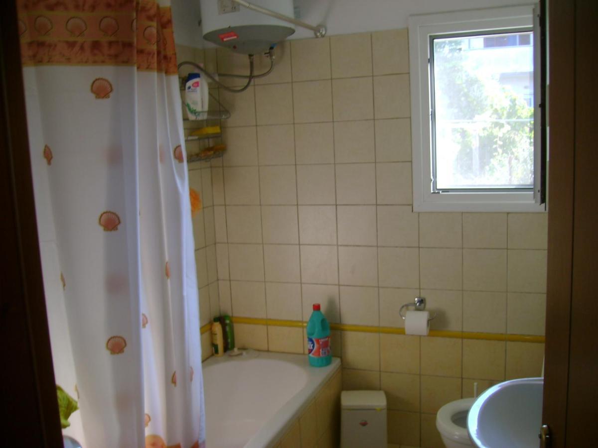 Lefkas House With Garden Villa Tsoukaladhes Luaran gambar